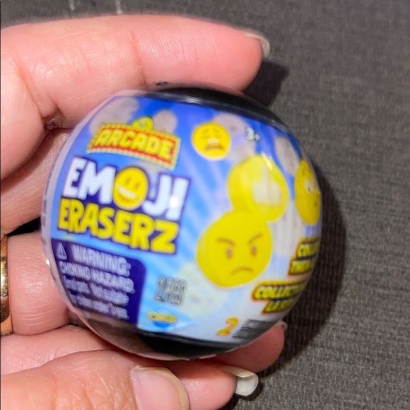 😀🤣Orb Arcade Emoji Erasers Blind Collectible🤣😀 - Picture 2 of 4